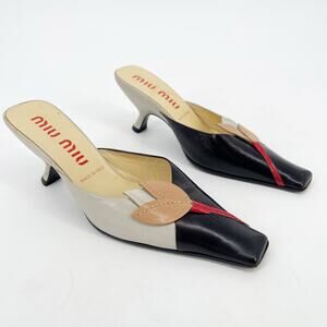 Miu Miu Vintage Retro Gray Black Tan Flower Detail Square Toe Mule Heel IT 36.5
